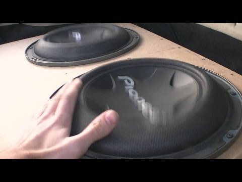 x2 Pioneer TS W3004 SPL GETTING LOUD 145db+