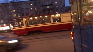 Троллейбус 5426 по 4 Петербурга 10-77: ВЗТМ б.5426 по №4 ()