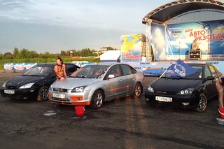 Эротическая мойка на Автоэкзотике 2012 в Ярославле