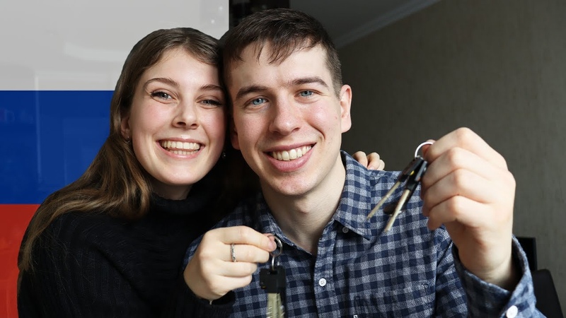АНГЛИЙСКАЯ ПАРА переезжает в РУССКУЮ