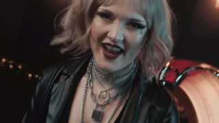 VENUS GRRRLS - Violet State of Mind (Official Video)