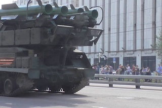 Москва. 9 мая! День Победы! ЗРК Тор. Бук-М3.БМД-4. БТР-МД Ракушка. Парад Победы  2016. Russian troops. Military show. Russian, drinking vodka , playing the balalaika, and ride on tanks!))  . ЗРК Т