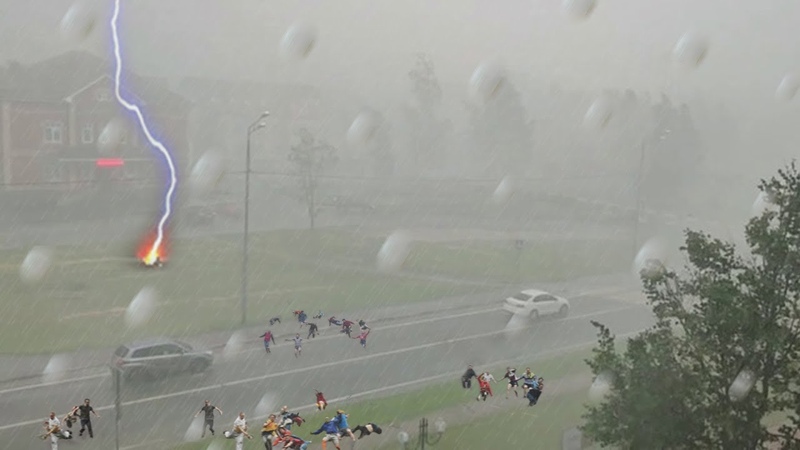 Arizona USA is bombarded Monsoon rains drop millions of ice balls on