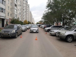 Автомобилистка сбила семилетнего мальчика во дворе многоэтажки