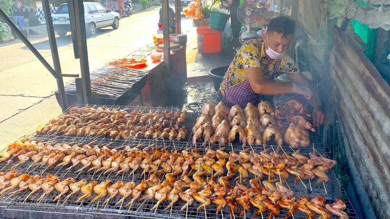 Opens at 4 AM Full of Orders Amazing Charcoal Grilled Chicken Thai Street