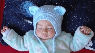 gorra con orejas de  gato versin nmero 2 tejido a dos agujas