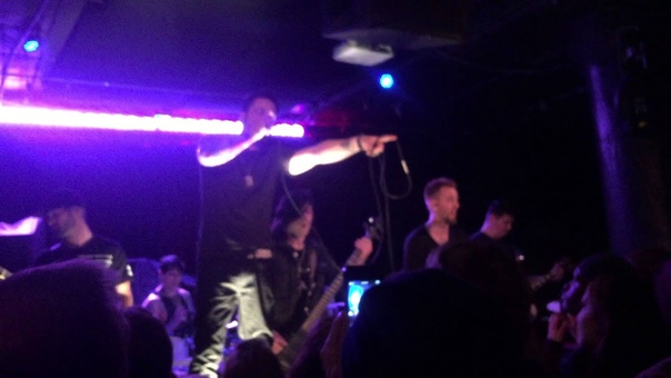 Hollywood Undead and From Ashes To New Live in