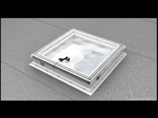 Установка плоского кровельного окна Velux
